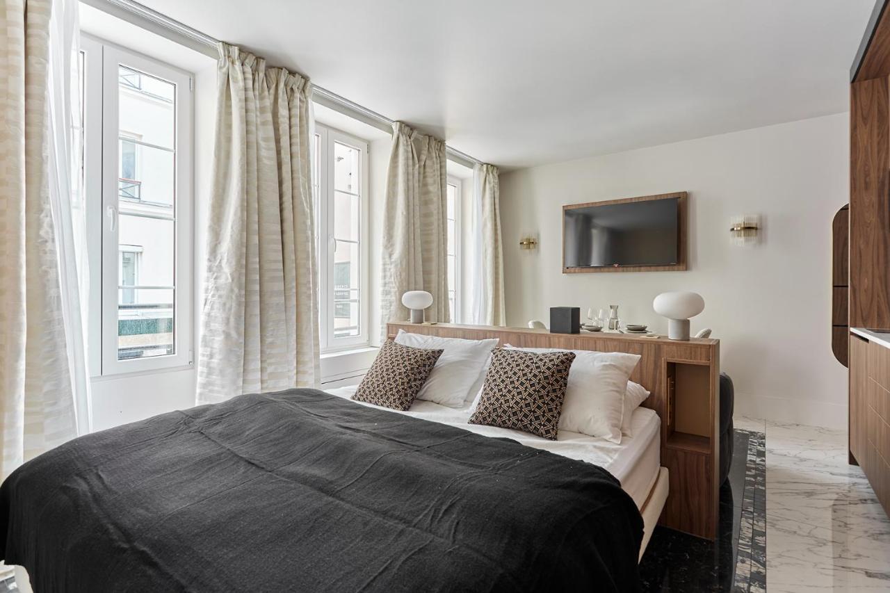 Apart Hotel Louvre Museum By Studio Prestige Paris Bagian luar foto