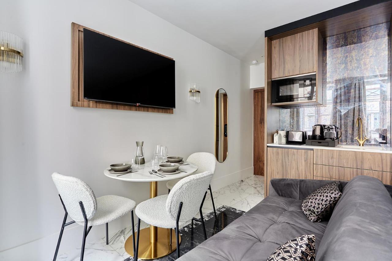 Apart Hotel Louvre Museum By Studio Prestige Paris Bagian luar foto